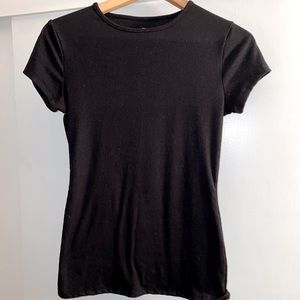 Rue 21 plain black t-shirt